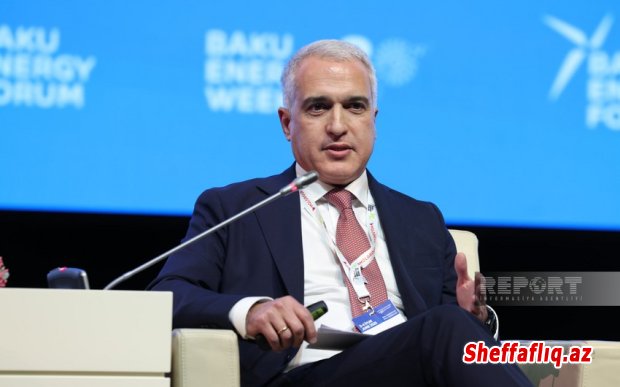 Samir Axundov: “Bərpa olunan enerji mənbələrinin inteqrasiyası üçün sabit şəbəkə olmalıdır”