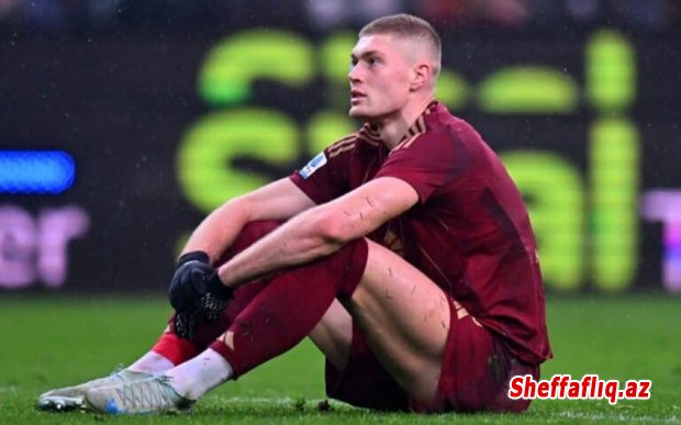 "Roma" ukraynalı futbolçusunu satışa çıxarıb