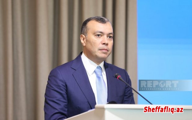 Maliyyə naziri büdcənin faktiki və proqnoz göstəriciləri arasındakı fərqə münasibət bildirib