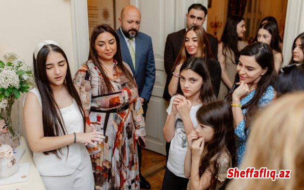 Maqsud İbrahimbəyov Yaradıcılıq Mərkəzində “Zeynəbin sehrli dünyası” adlı sərgi açılıb