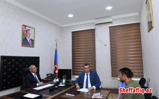 Rövşən Rzayev vətəndaş qəbulu keçirib