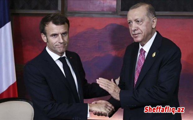 Makronla Ərdoğan Qəzzadakı vəziyyəti müzakirə ediblər Makronla Ərdoğan Qəzzadakı vəziyyəti müzakirə ediblər