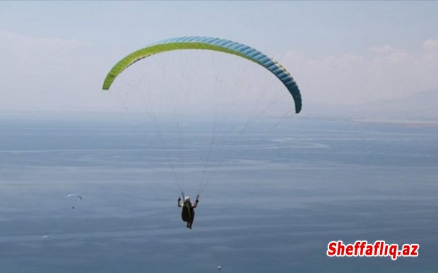 Siyəzənda qadının paraşütlə atlanarkən yıxılaraq ölməsi faktı üzrə araşdırma aparılır