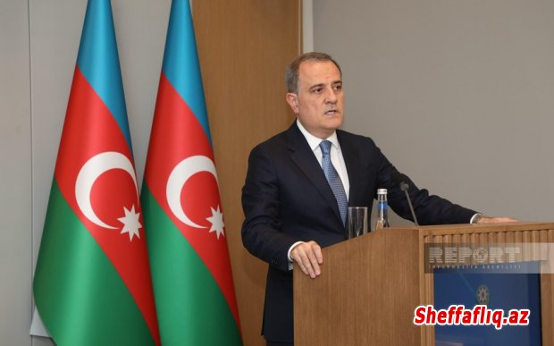 Ceyhun Bayramov Gürcüstana rəsmi səfərə yola düşüb