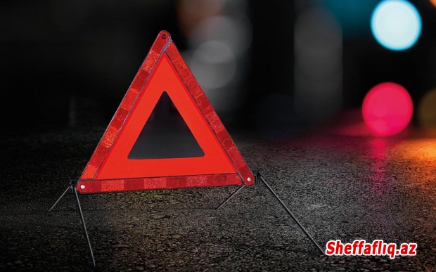 Xaçmazda maşın ağaca çırpılıb, sürücü ölüb