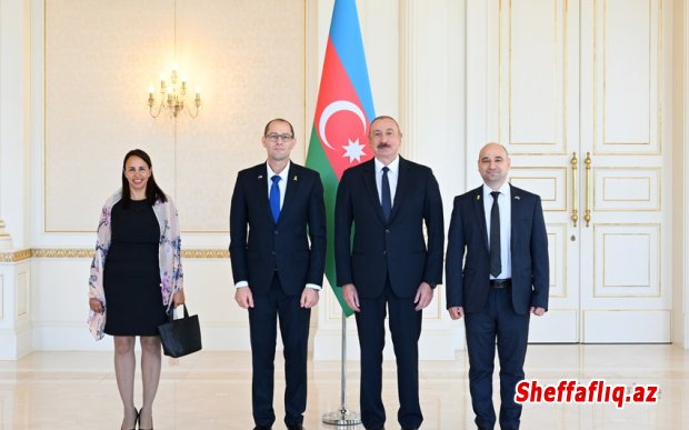 İlham Əliyev İsrailin Azərbaycandakı yeni səfirinin etimadnaməsini qəbul edib