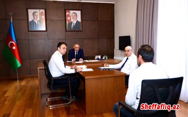 Baş prokuror Qəbələdə vətəndaşları qəbul edib Baş prokuror Qəbələdə vətəndaşları qəbul edib