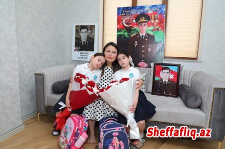  Şəhid Baş leytenant Vüsal Babayevin qızı Rüqəyyə birinci sinfə qədəm qoydu Şəhid Baş leytenant Vüsal Babayevin qızı Rüqəyyə birinci sinfə qədəm qoydu