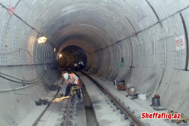Bakı metrosu iki şaxtanın tikintisinə başlayıb