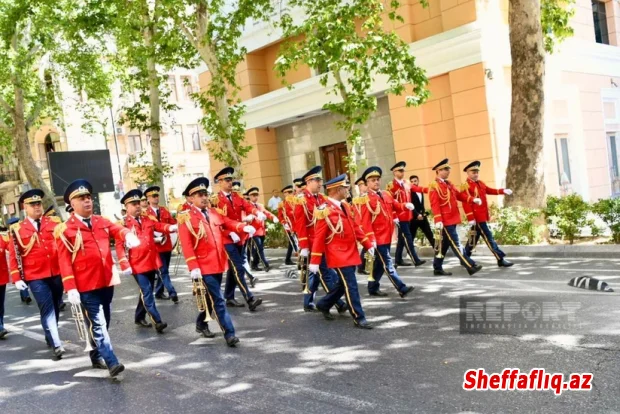 Bakıda hərbçilərin zəfər yürüşü başlayıb Bakıda hərbçilərin zəfər yürüşü başlayıb