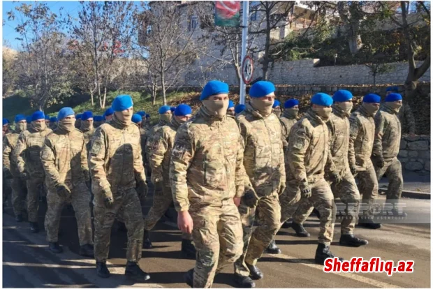 Şuşada hərbçilərin Zəfər yürüşü başlayıb Şuşada hərbçilərin Zəfər yürüşü başlayıb