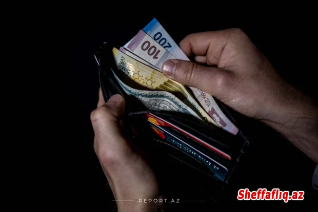 İşçilər məzuniyyətə çıxdıqda əməkhaqqından az olmamaqla məvacib ala biləcək