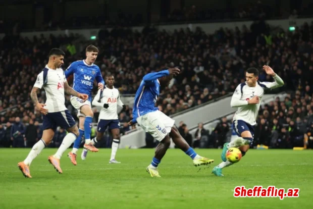 İngiltərə Premyer Liqası: "Tottenhem" "Sanderlend"lə heç-heçə edib İngiltərə Premyer Liqası: "Tottenhem" "Sanderlend"lə heç-heçə edib