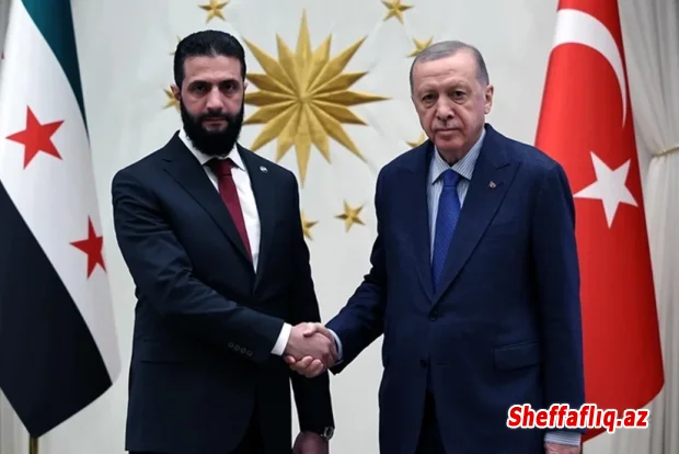 Rəcəb Tayyib Ərdoğan Suriya Ərəb Respublikasının keçid dövrü Prezidenti Əhməd Əl Şaraa ilə telefon danışığı aparıb.