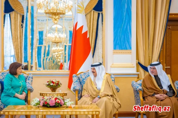 Sahibə Qafarova Bəhreyn kralı ilə görüşüb