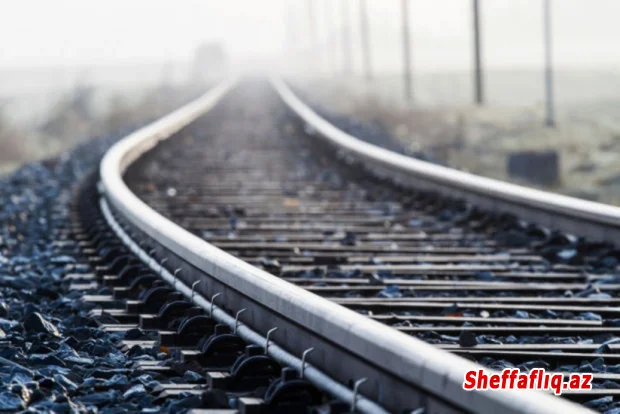 Xaçmazda qatar avtomobillə toqquşub, sürücü ölüb