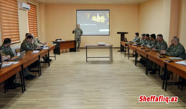 Bakıda NATO heyəti ilə görüş keçirilir