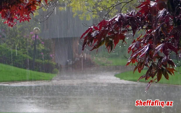 Yağıntılı və küləkli hava şəraiti davam edir