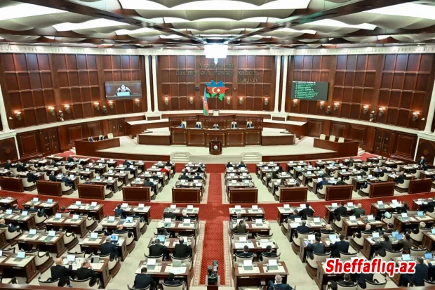 Milli Məclisin növbəti plenar iclası başlayıb