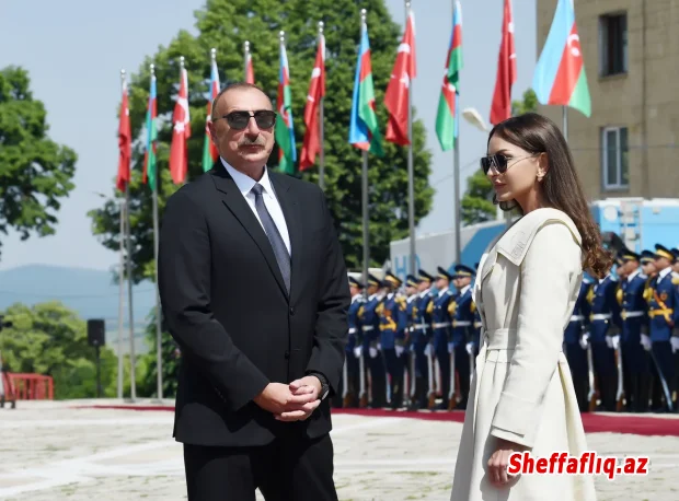 Milli Məclis Novruz və Ramazan bayramları münasibətilə İlham Əliyev və Mehriban Əliyevanı təbrik edib Milli Məclis Novruz və Ramazan bayramları münasibətilə İlham Əliyev və Mehriban Əliyevanı təbrik edib