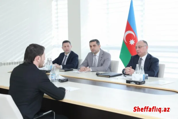 Qoşqar Təhməzli Şirvanda vətəndaşları qəbul edib