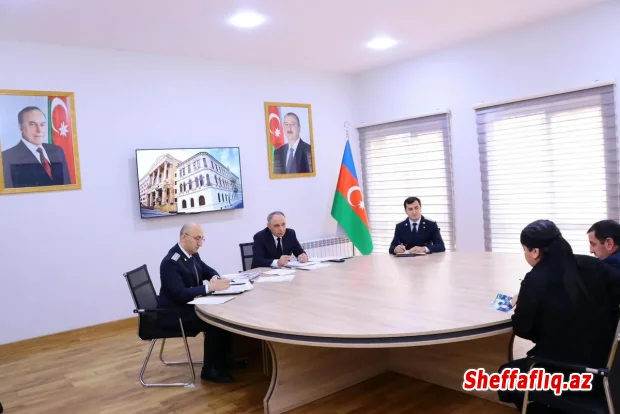 Kamran Əliyev Kürdəmirdə vətəndaşları qəbul edib