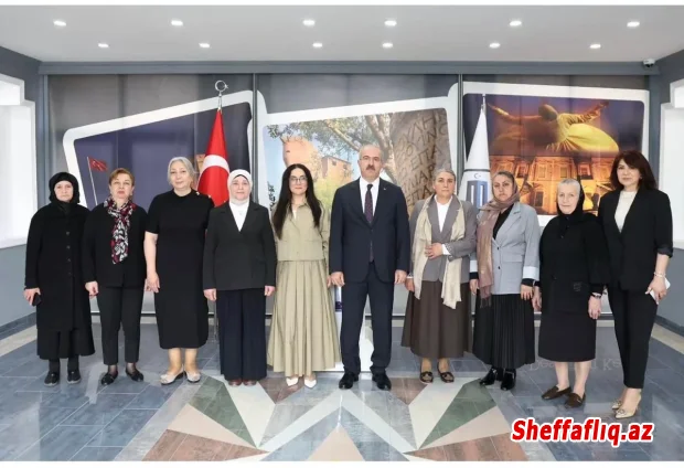Şəhid ailələri Türkiyənin Çanaqqala şəhərini ziyarət edib