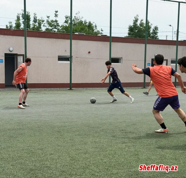 Şamaxıda müharibə veteranları arasında I ümumrespublika "Yenilməzlər" minifutbol yarışına start verilib Şamaxıda müharibə veteranları arasında I ümumrespublika "Yenilməzlər" minifutbol yarışına start verilib