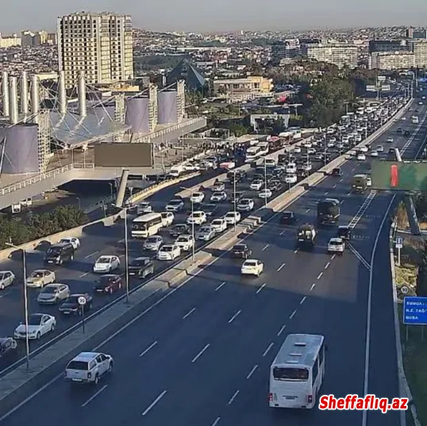Bakıda 20-yə yaxın istiqamətdə tıxac yaranıb
