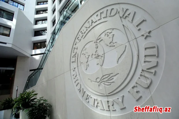 IMF bu il Azərbaycanın xarici mövqelərinin yaxşılaşmasının sürətlənəcəyini proqnozlaşdırır