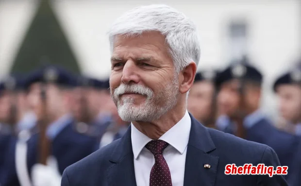 Çexiya Prezidenti seçkilərdə iştirak etmək üçün məzuniyyətini yarımçıq qoyub Çexiya Prezidenti seçkilərdə iştirak etmək üçün məzuniyyətini yarımçıq qoyub