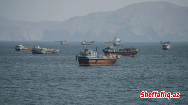 İran Hörmüz boğazından kənarda tankerlərə hücumları genişləndirib İran Hörmüz boğazından kənarda tankerlərə hücumları genişləndirib